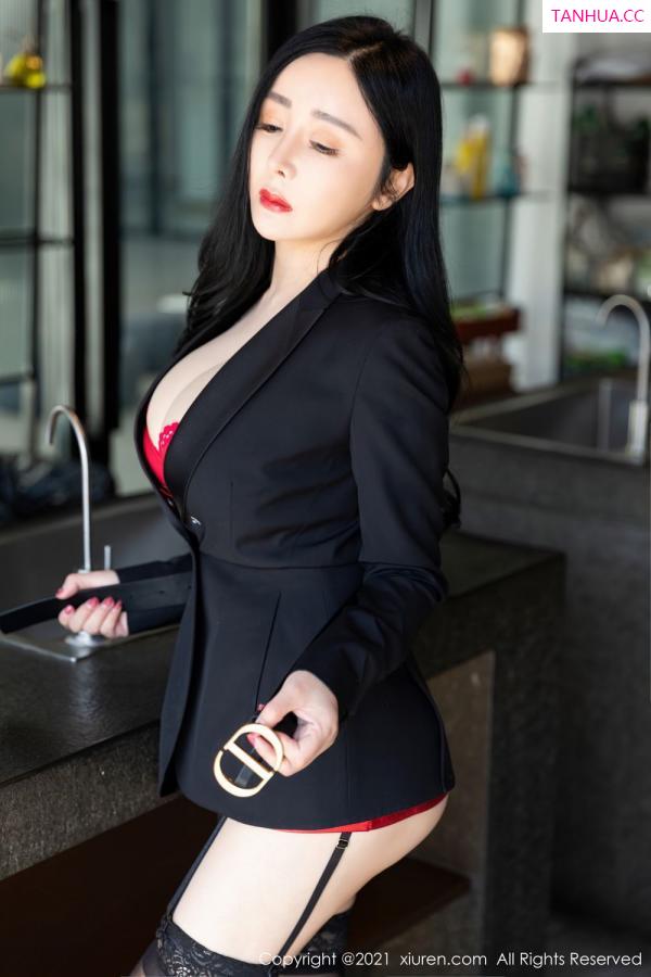 允薾  [XiuRen]高清写真图 2021.03.01 No.3148 允爾第14张图片